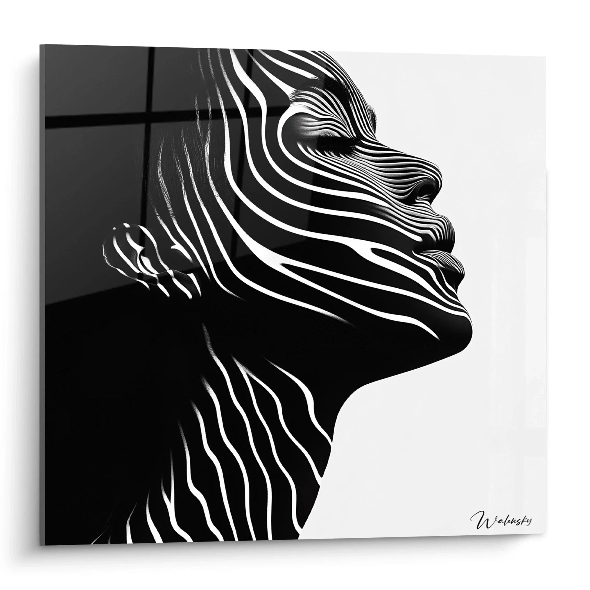 Wandbild Frauenprofil mit abstrakten schwarz-weißen Streifen als moderne Wanddekoration