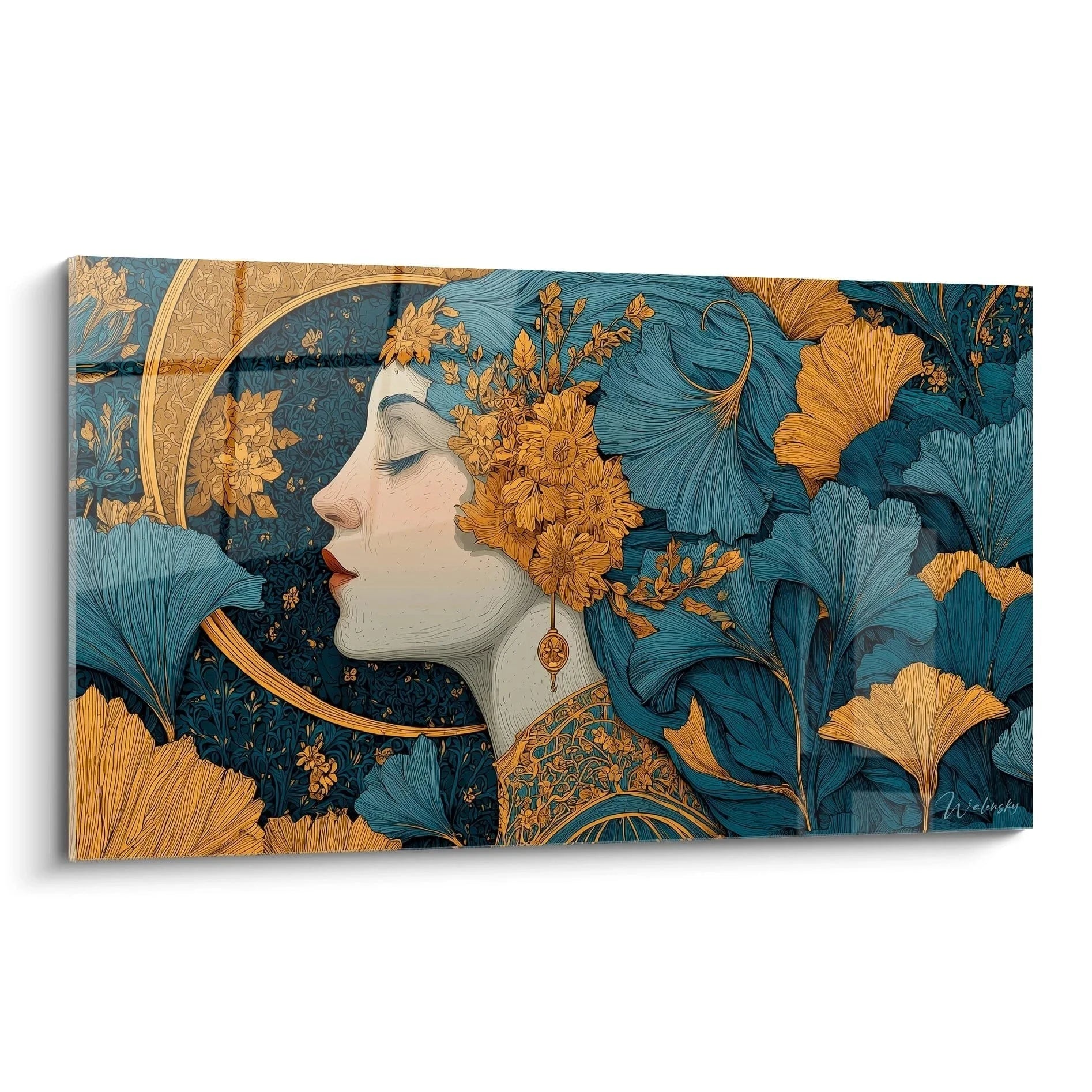 Wandbild Jugendstil: Elegante Frau mit goldenen Blumen und blauen Ginkgo-Blättern im Art Nouveau Stil