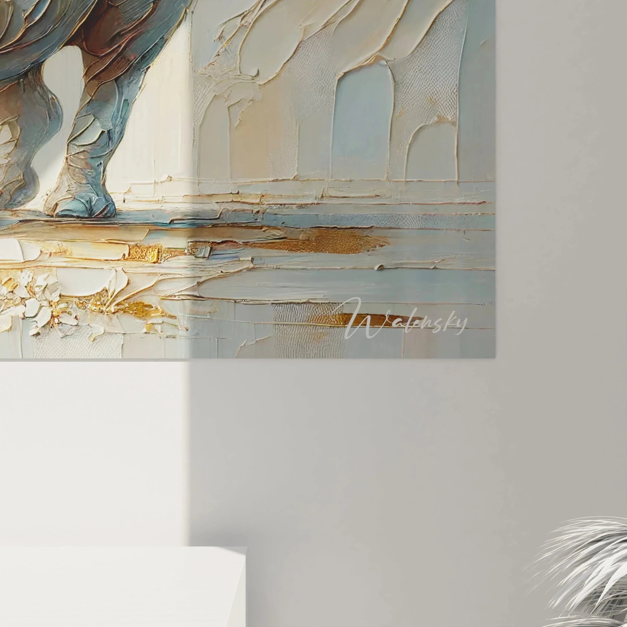 Gesamtansicht Wandbild Nashorn mit strukturierter Malerei und stilisierter Vegetation im Hintergrund