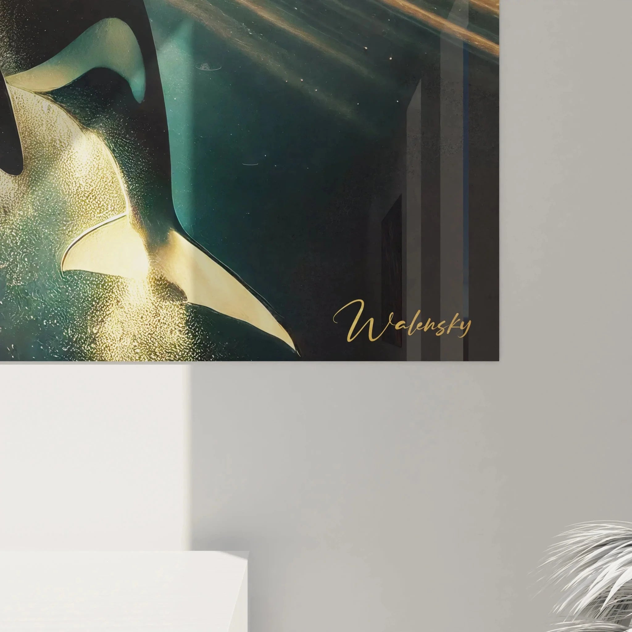 Wandbild Orca Gesamtansicht - komplette maritime Leinwand mit Schwertwal in goldenem Unterwasserlicht