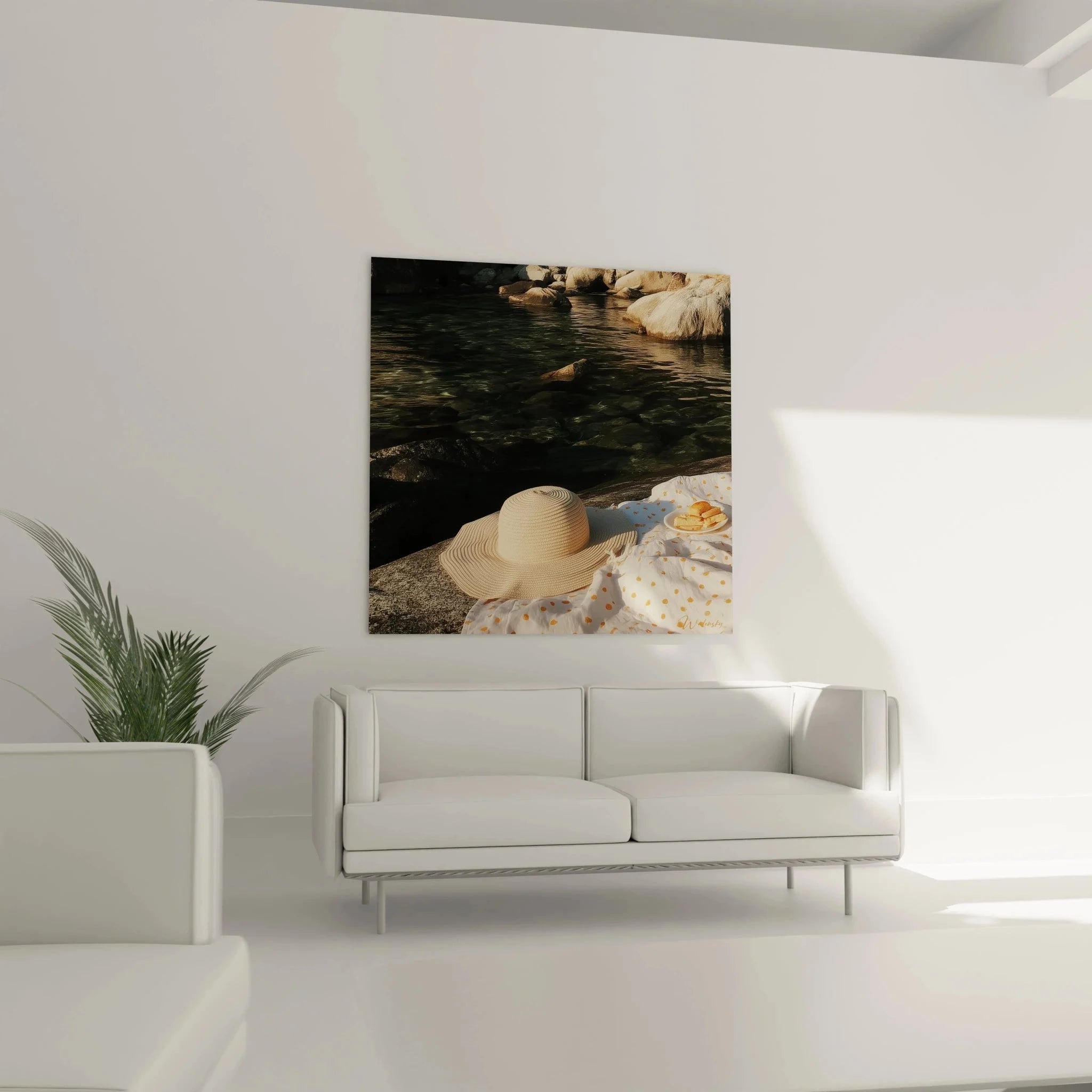 Detailansicht Wandbild Sommerpicknick - Strohhut Vintage-Stil mit Macarons am kristallklaren Wasser