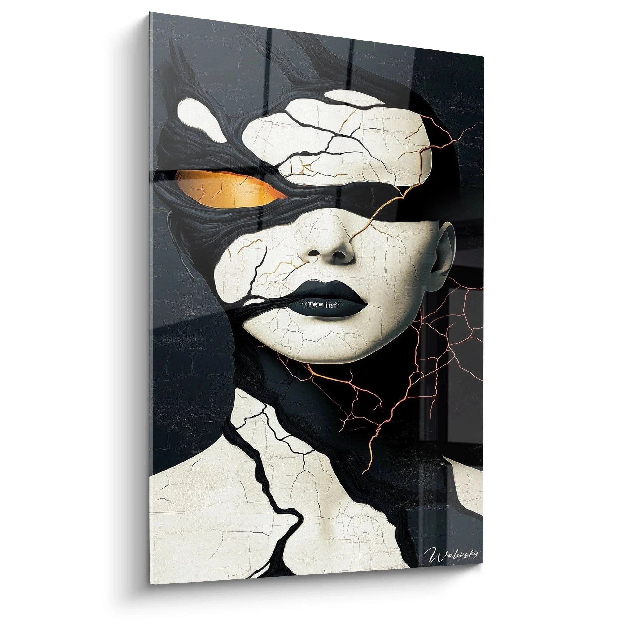 Surreales Wandbild einer Frau mit Rissen im Gesicht und orangem Auge - Edition Surrealismus