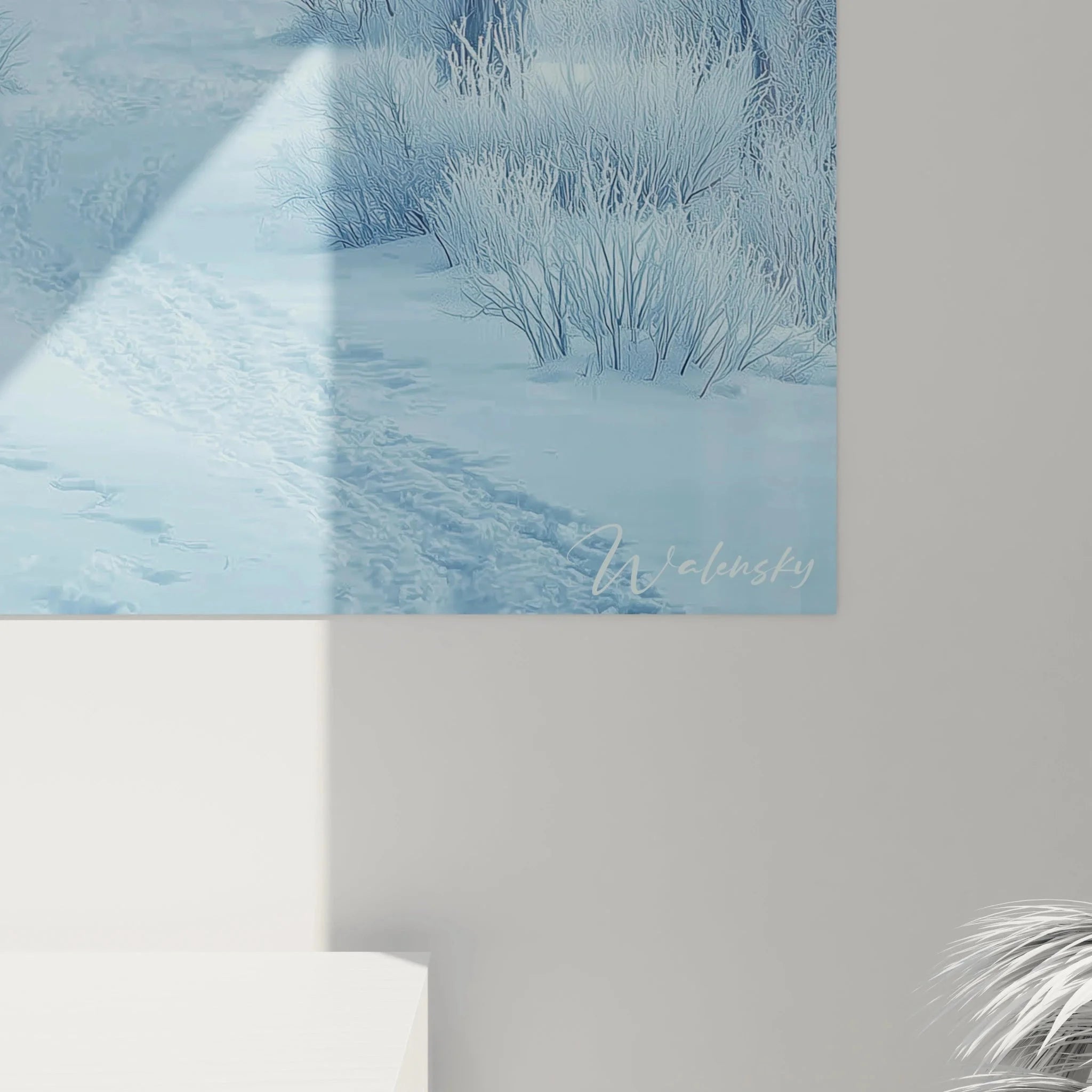 Wandbild Wintermotiv Gesamtansicht - Mystischer Waldweg im Schnee als moderne Wanddekoration