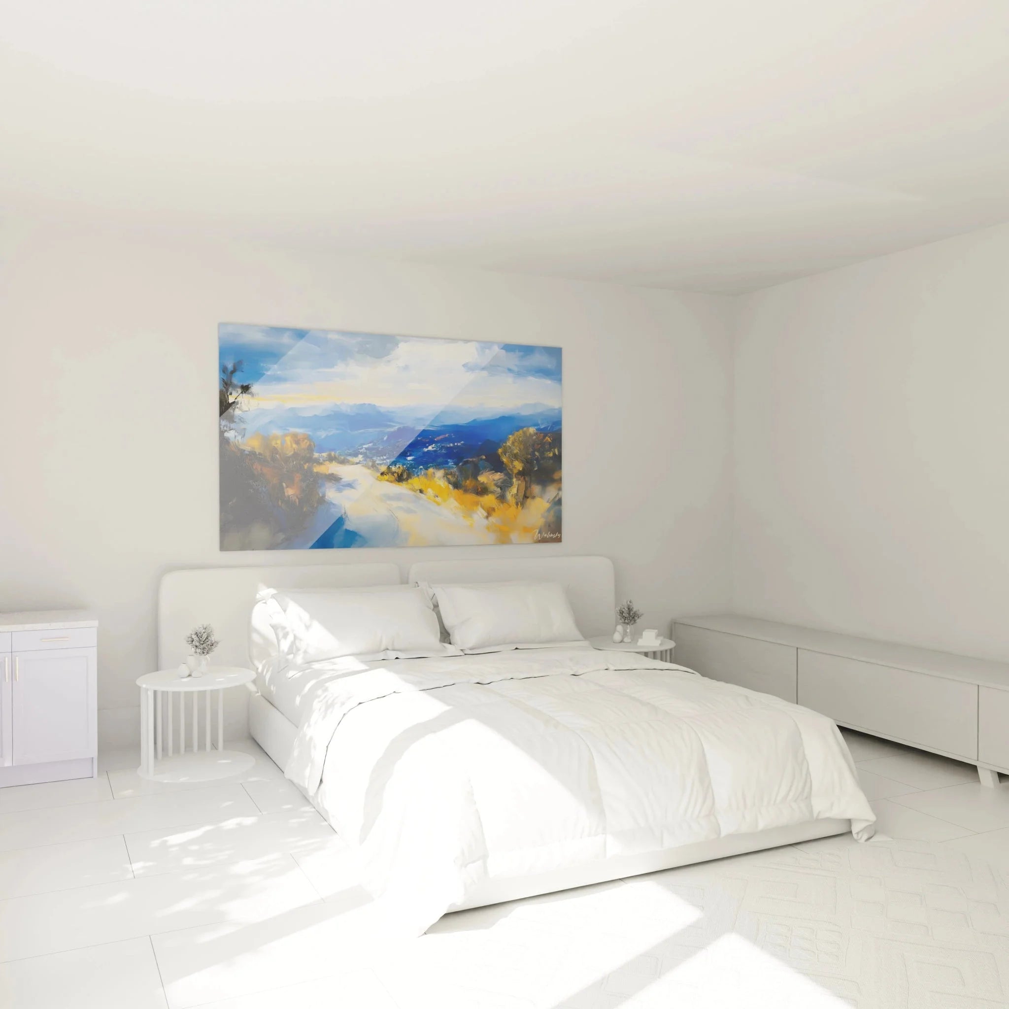 Wandbild XXL Berglandschaft in Schlafzimmer Ambiente mit blauer Alpenpanorama Darstellung