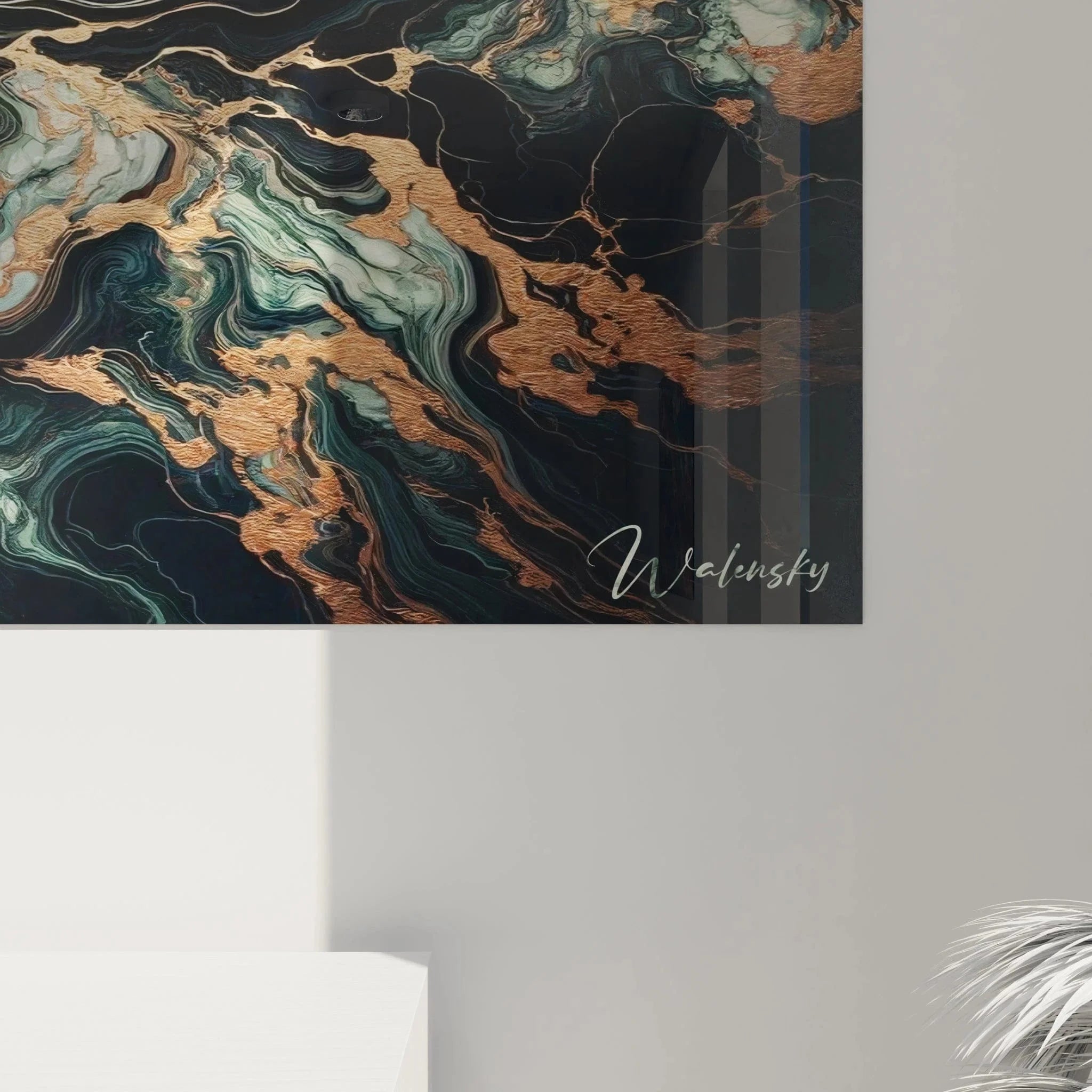 Gesamtansicht des XXL Wandbildes mit abstrakter Marmoroptik in zeitgenössischem Wohnraum