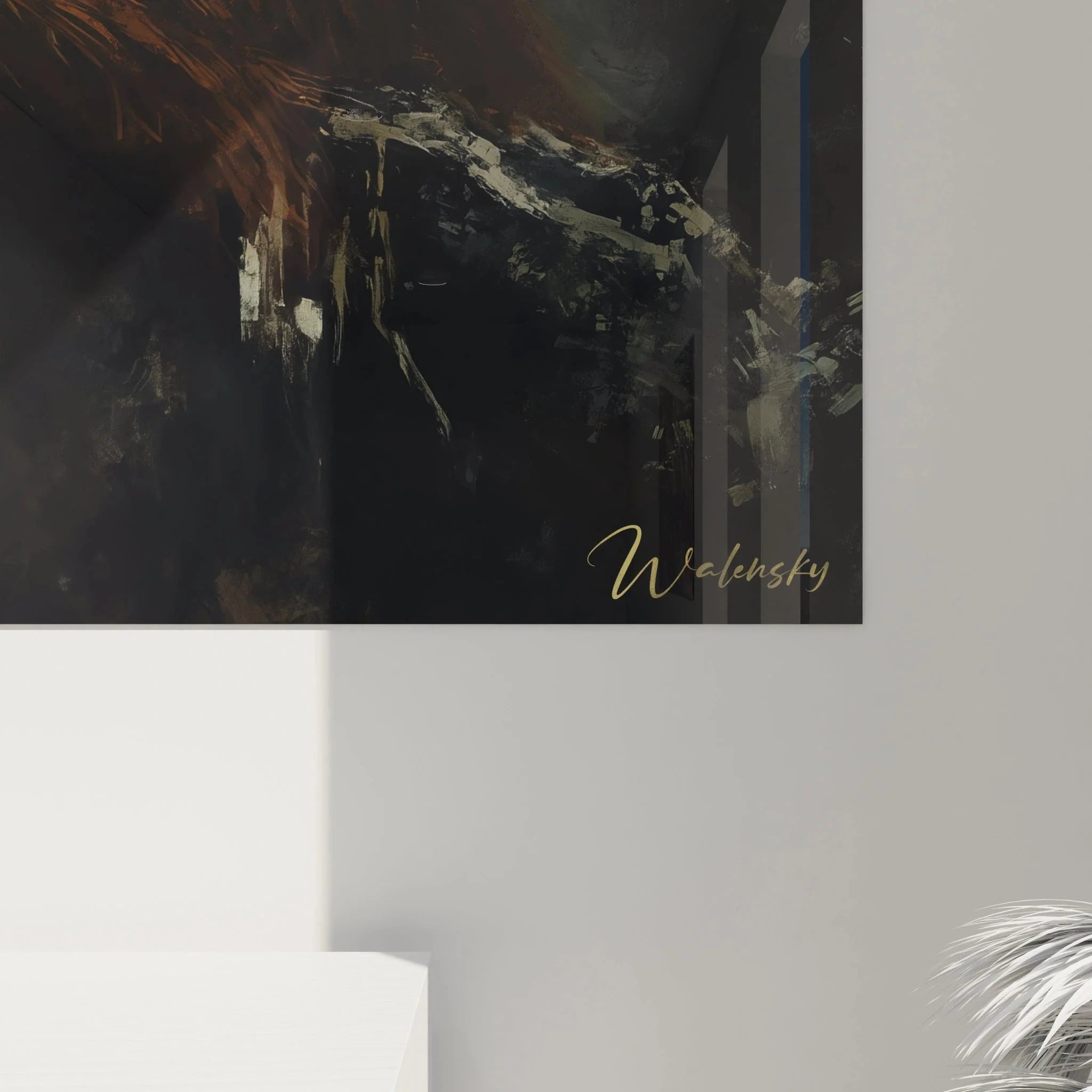 Komplette Ansicht Orang-Utan Wandbild XXL mit melancholischer Pose und warmem Lichteinfall im Hintergrund